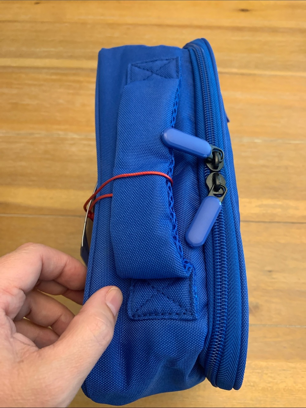 BL101 SZN 2 Lunch Box - Picture 3 of 7
